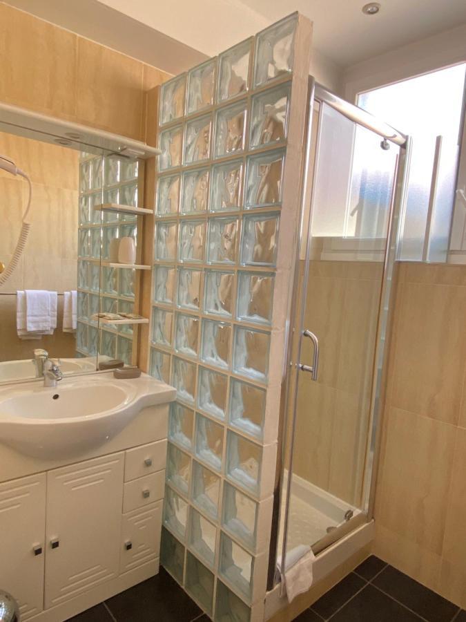 Hotel Lutetia Cannes Exterior foto